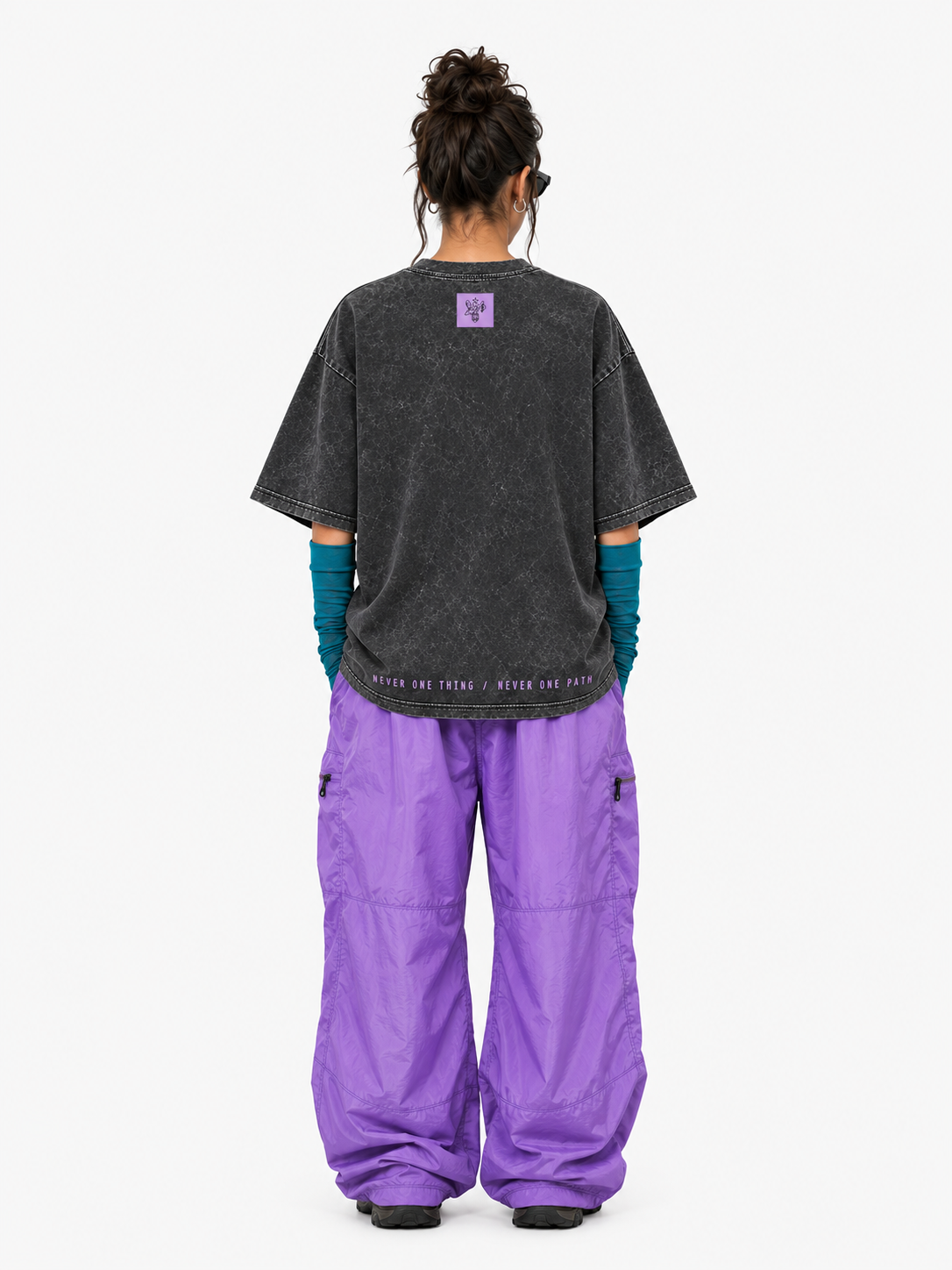 PRE VENTA: PLAYERA OVERSIZED MANTIS
